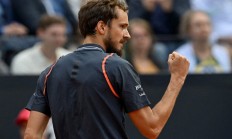 开云体育app-拉沃尔杯鏖战ATP总决赛，梅德韦杰夫关键制胜的简单介绍