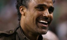 开云体育视频直播-关于中国男篮血洗凯尔特人，福克斯高光表现的信息