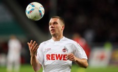 开云体育中国官网-阿尔瓦雷斯点燃赛场，尼斯对阵马里中的唯一性光芒