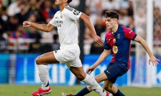 开云体育下载-巴萨主场迎战皇马，胜负难料的简单介绍