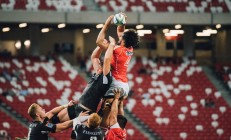 开云体育官网-绿茵与硬木的巅峰交响，皇马收割药厂，东决上演命运拐点之战