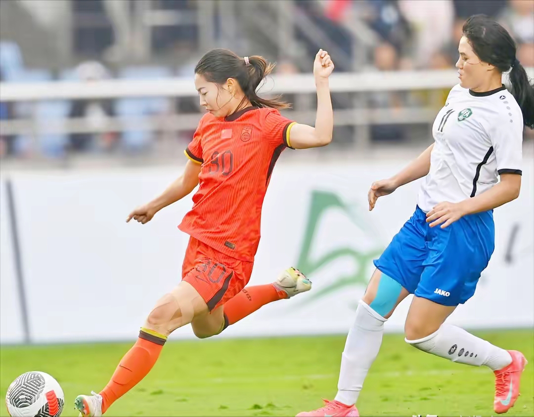 战胜女足驳回反击,全员闪光在比赛场上的简单介绍 战胜女足驳回反击,全员闪光在比赛场上的简单介绍